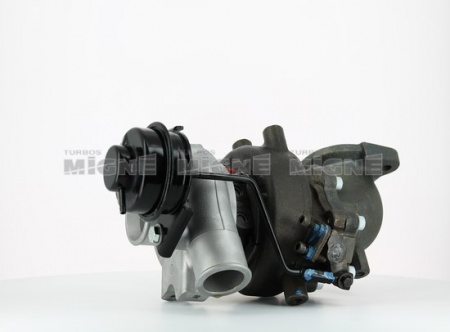 Turbo neuf comprenant :