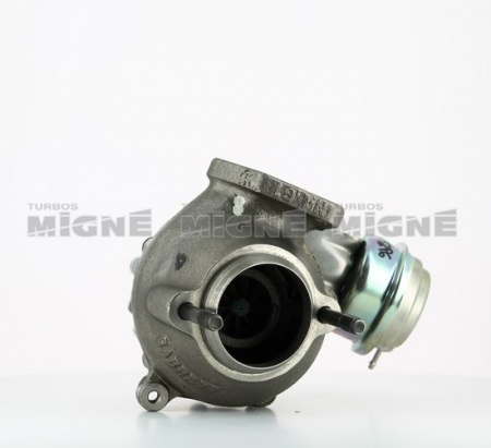 Turbo neuf comprenant :