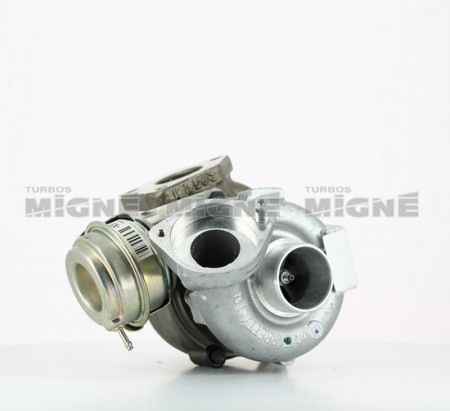 Turbo neuf comprenant :