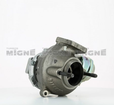 Turbo neuf comprenant :