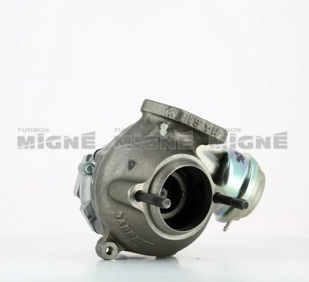 Turbo neuf comprenant :