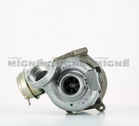 Turbo neuf comprenant :