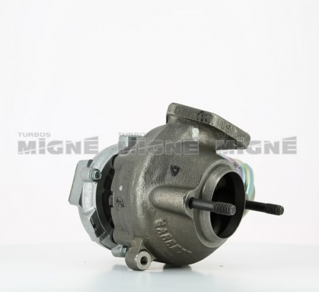 Turbo neuf comprenant :