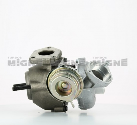 Turbo neuf comprenant :