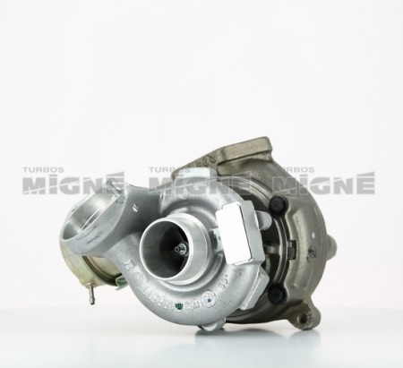 Turbo neuf comprenant :