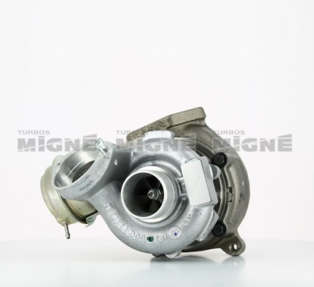 Turbo neuf comprenant :