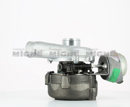 Turbo neuf comprenant :