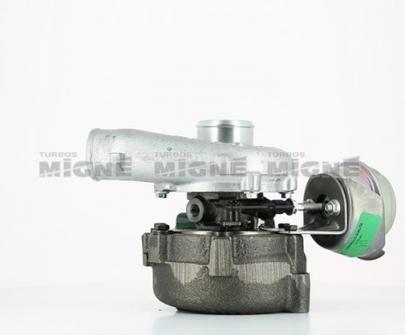 Turbo neuf comprenant :