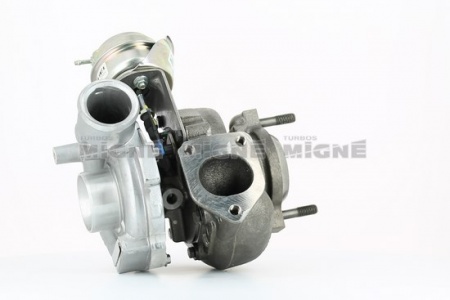 Turbo neuf comprenant :