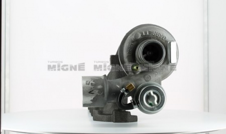 Turbo neuf comprenant :