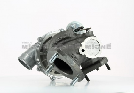 Turbo neuf comprenant :