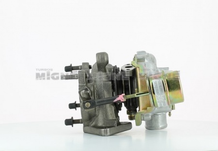 Turbo neuf comprenant :