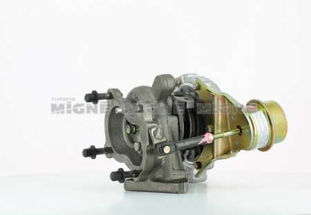 Turbo neuf comprenant :