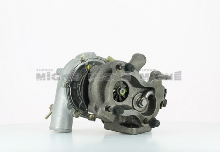 Turbo neuf comprenant :