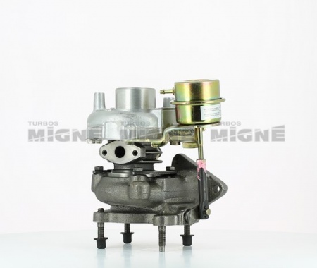 Turbo neuf comprenant :