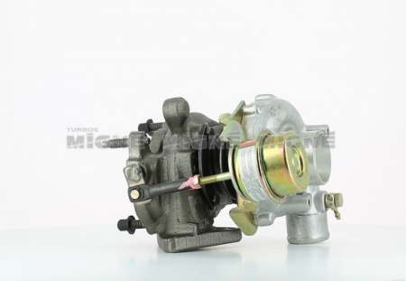 Turbo neuf comprenant :