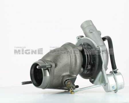 Turbo neuf comprenant :