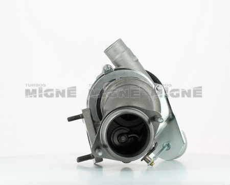 Turbo neuf comprenant :