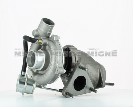 Turbo neuf comprenant :