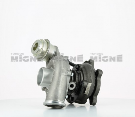 Turbo neuf comprenant :