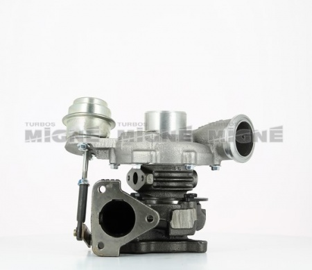 Turbo neuf comprenant :