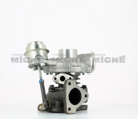 Turbo neuf comprenant :