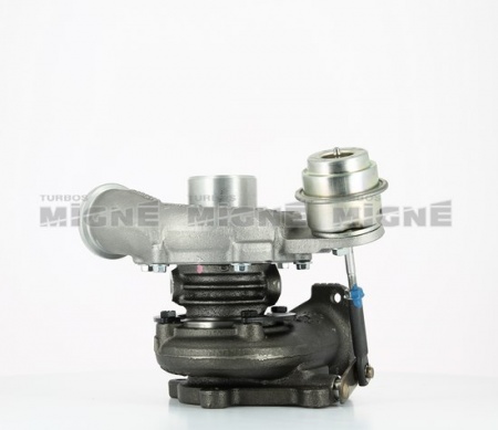 Turbo neuf comprenant :