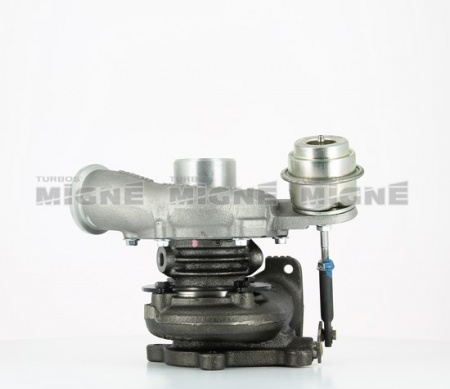 Turbo neuf comprenant :