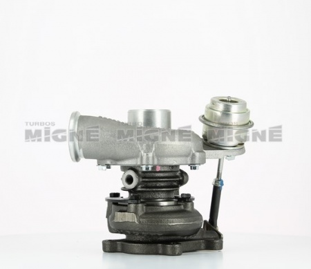 Turbo neuf comprenant :