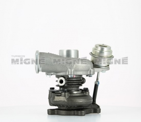 Turbo neuf comprenant :