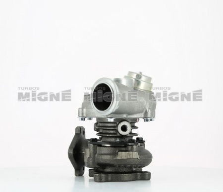 Turbo neuf comprenant :