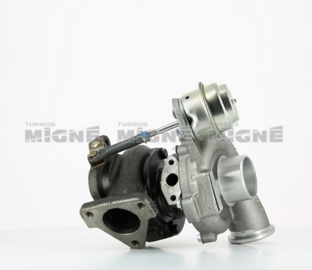 Turbo neuf comprenant :