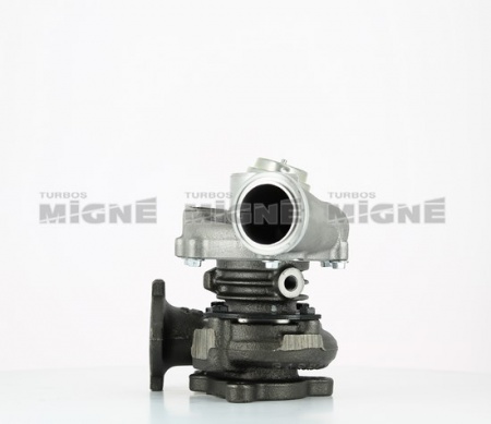 Turbo neuf comprenant :