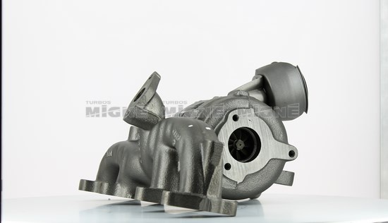 Turbo neuf comprenant :
