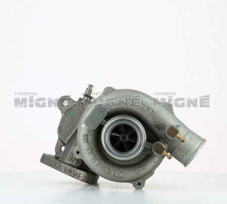 Turbo neuf comprenant :