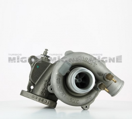 Turbo neuf comprenant :