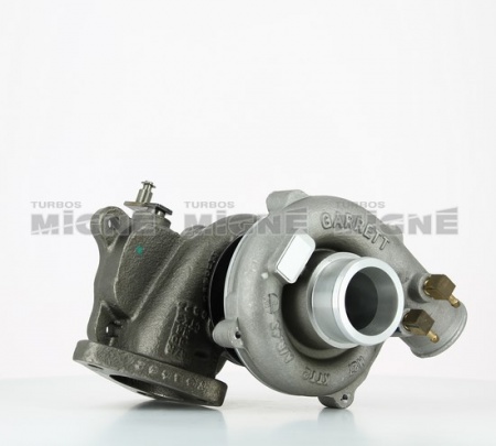 Turbo neuf comprenant :