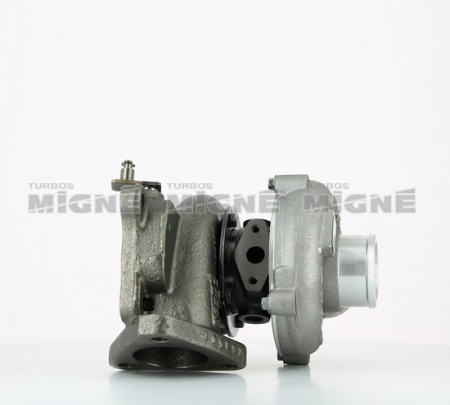 Turbo neuf comprenant :