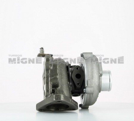 Turbo neuf comprenant :