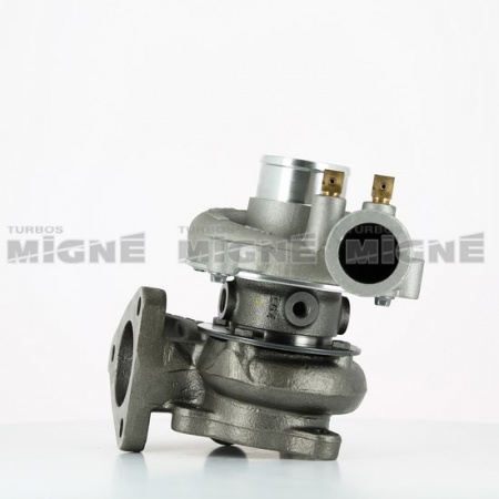 Turbo neuf comprenant :