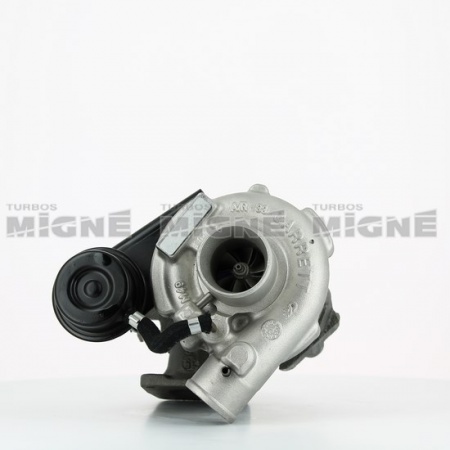 Turbo neuf comprenant :