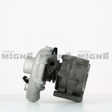 Turbo neuf comprenant :