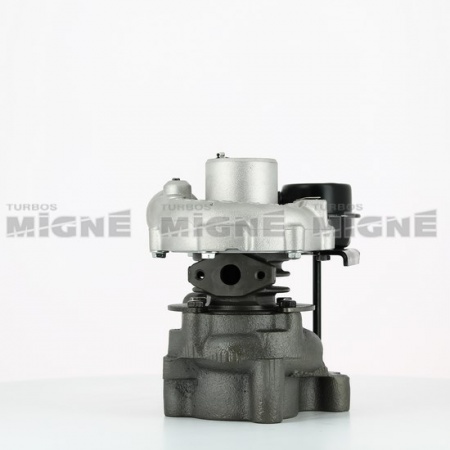 Turbo neuf comprenant :