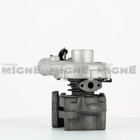 Turbo neuf comprenant :