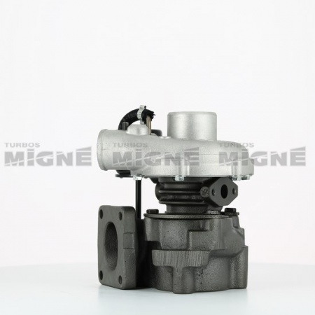 Turbo neuf comprenant :