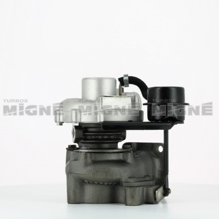 Turbo neuf comprenant :