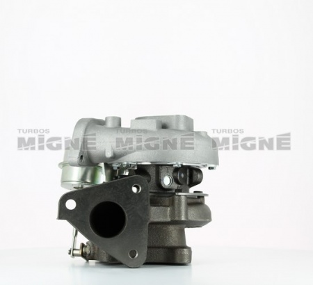 Turbo neuf comprenant :