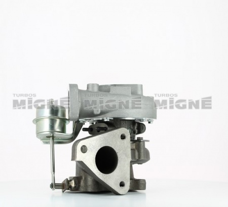 Turbo neuf comprenant :