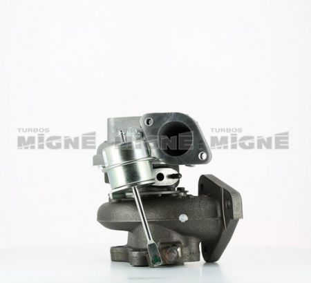 Turbo neuf comprenant :