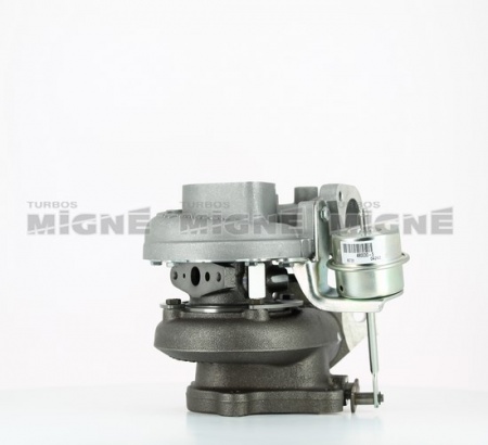 Turbo neuf comprenant :